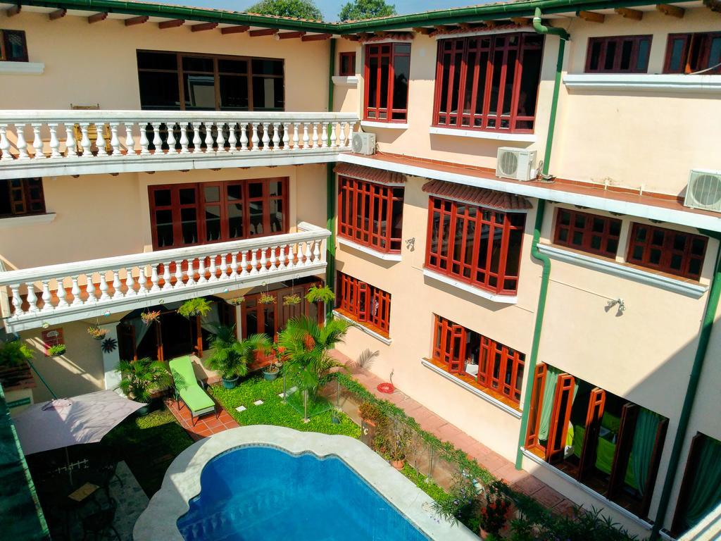 Hotel Fotherhouse San Salvador Exterior photo
